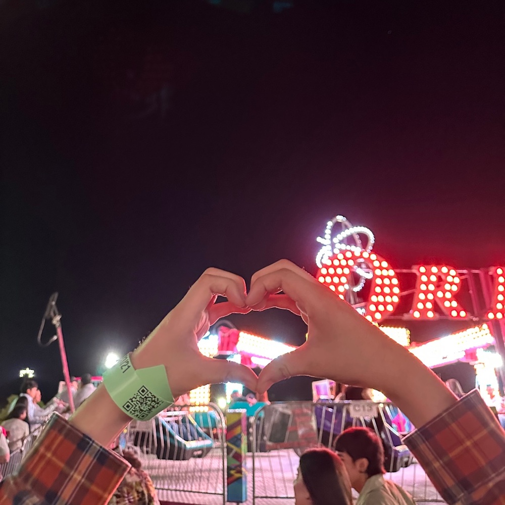 Meet your Posher, Sara